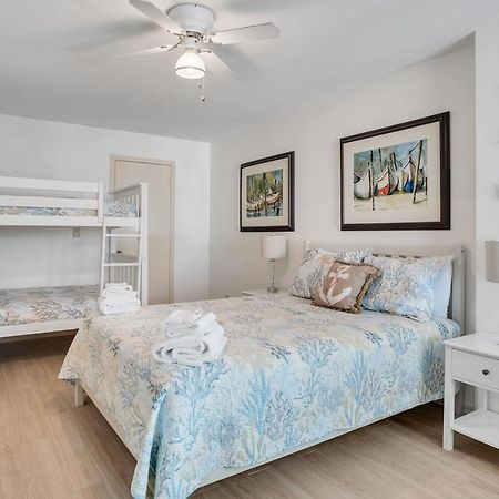 Ocean Bound Ocean Sounds In This 2 Bedroom 2 Bath Den Port Aransas Eksteriør bilde